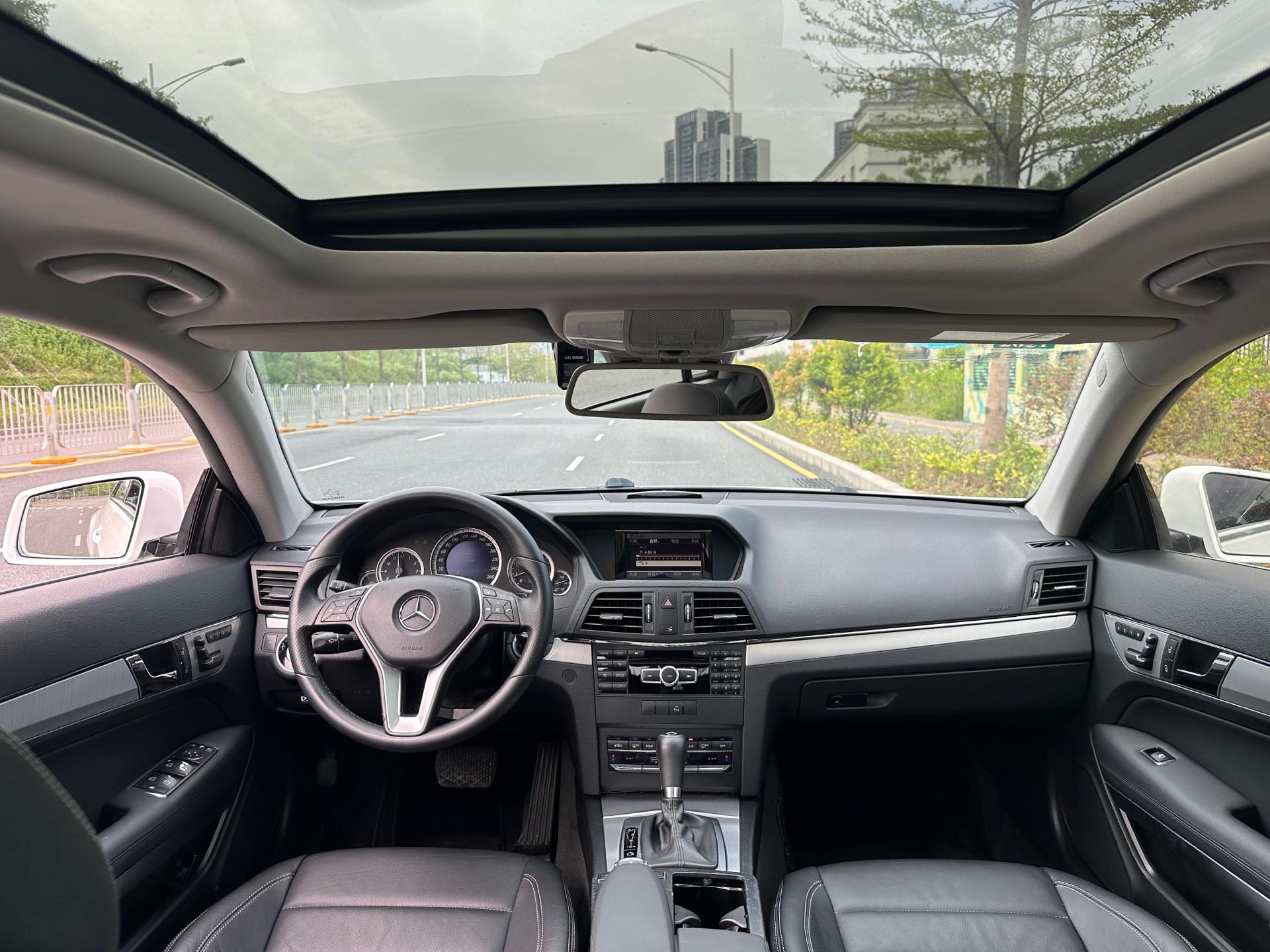 Mercedes-Benz E Class (Imported) 2013 car image #10