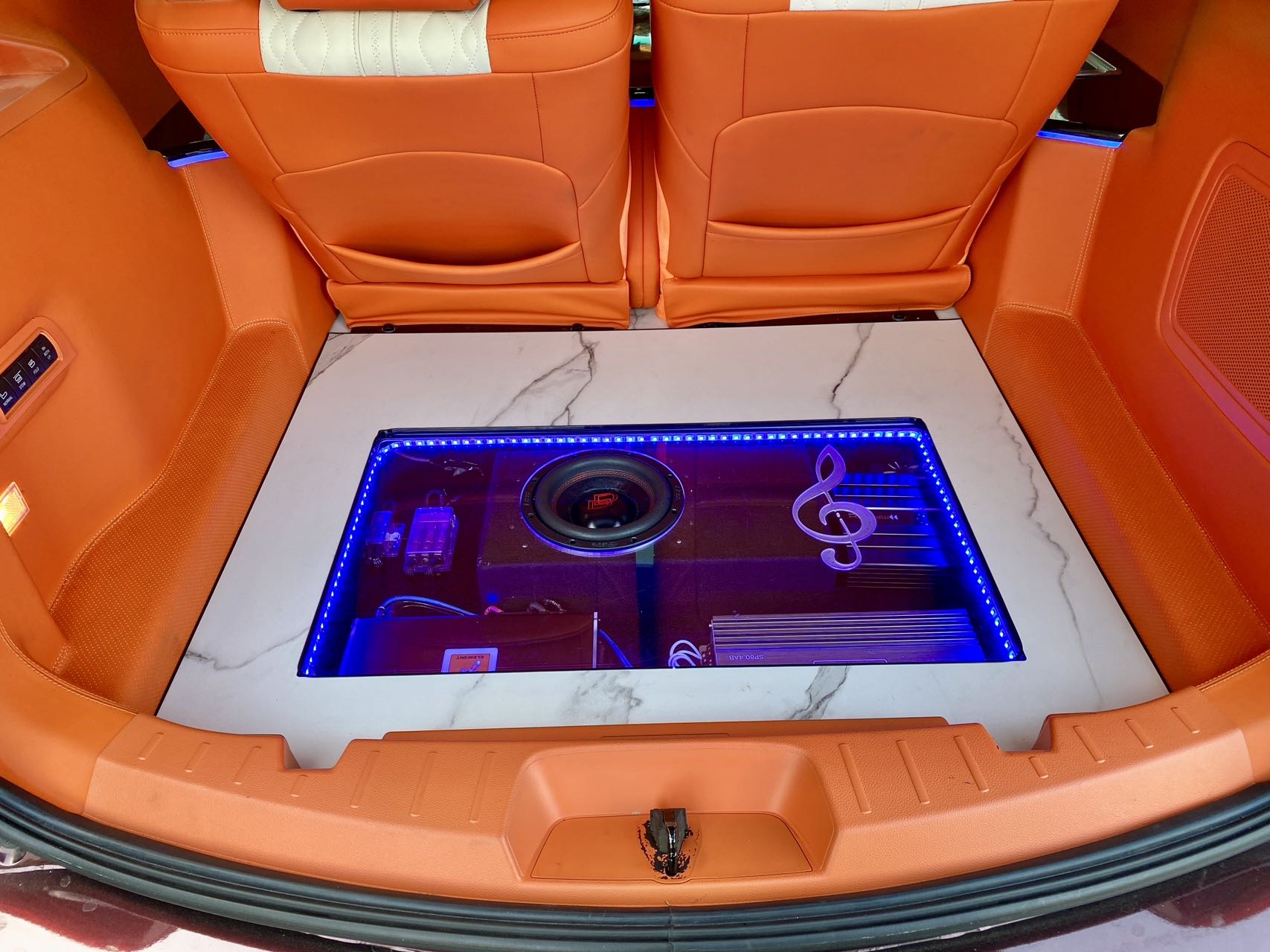 Ford Explorer (Imported) 2015 car image #10