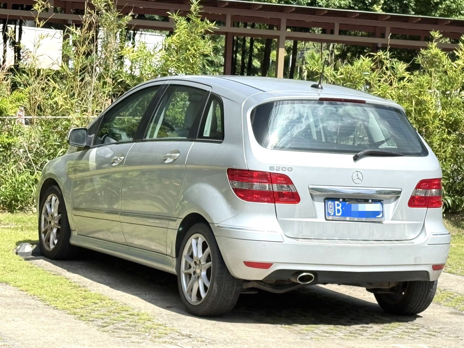 Mercedes-Benz B Class 2010 #10 Mercedes-Benz B Class 2010 صورة سيارة #10
