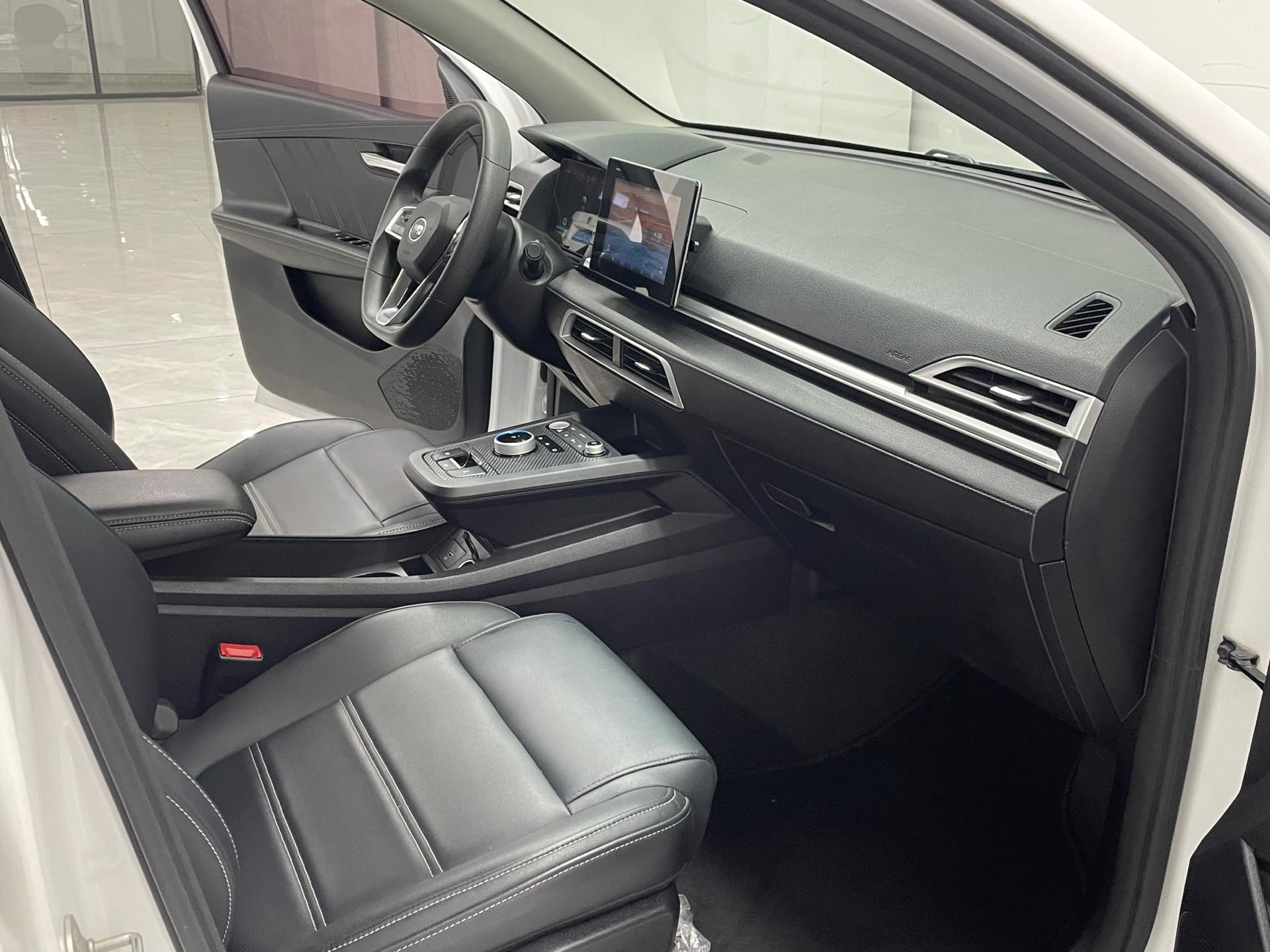 BYD e2 2020 #10 BYD e2 2020 صورة سيارة #10