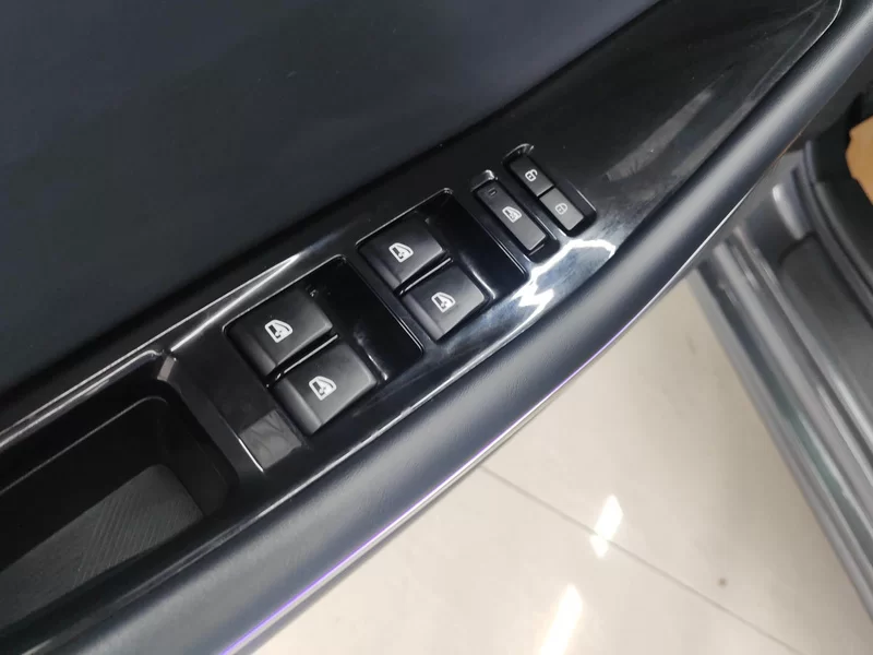 Changan Raeton Plus 2023 car image #10