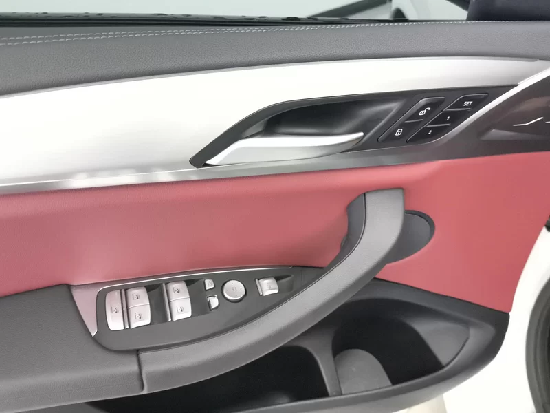 BMW X4 M40i 2024 car image #10