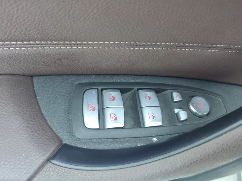 BMW X2 2021 car image #10