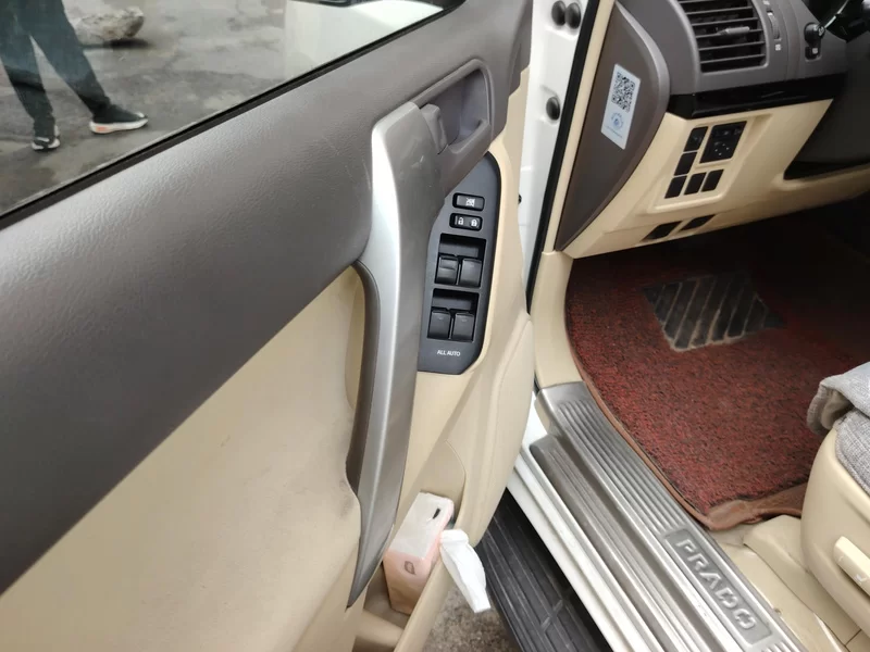 Toyota Prado (Imported) 2015 car image #10