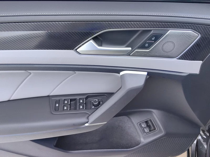 Volkswagen Tayron GTE 2024 car image #10