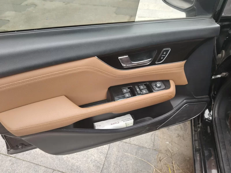 Great Wall C50 2016 car image #10