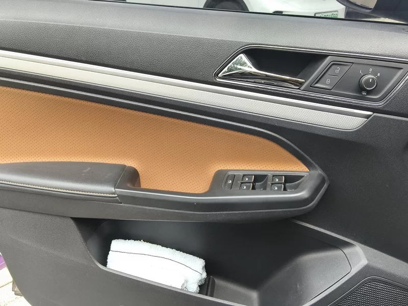 Volkswagen Cross Lavida 2017 immagine di auto #10