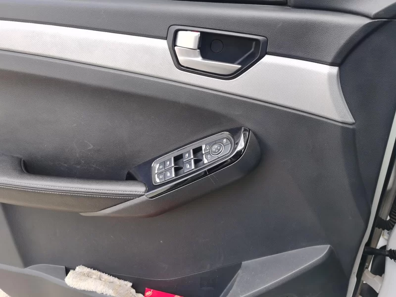 哪吒汽车 哪吒N01 2019 汽车图片 #10