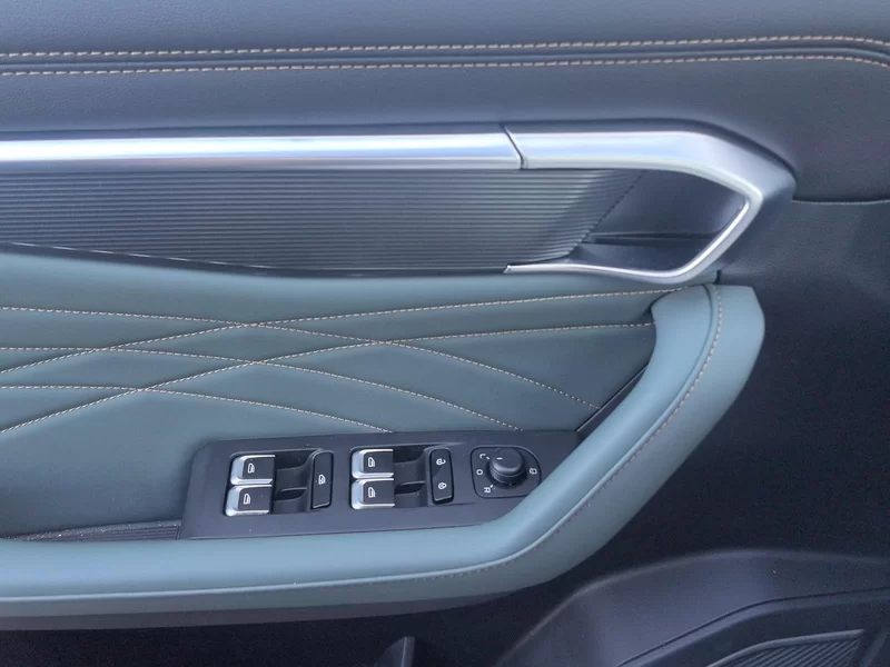 GEELY Okavango 2024 #10 GEELY Okavango 2024 imagem de carro #10