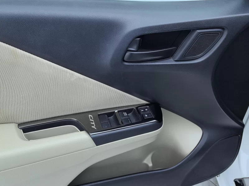 Honda City 2016 image de voiture #10