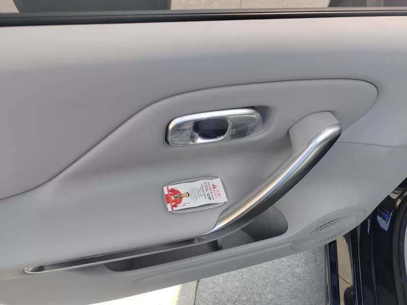 零跑汽车 零跑B01 2025 汽车图片 #10