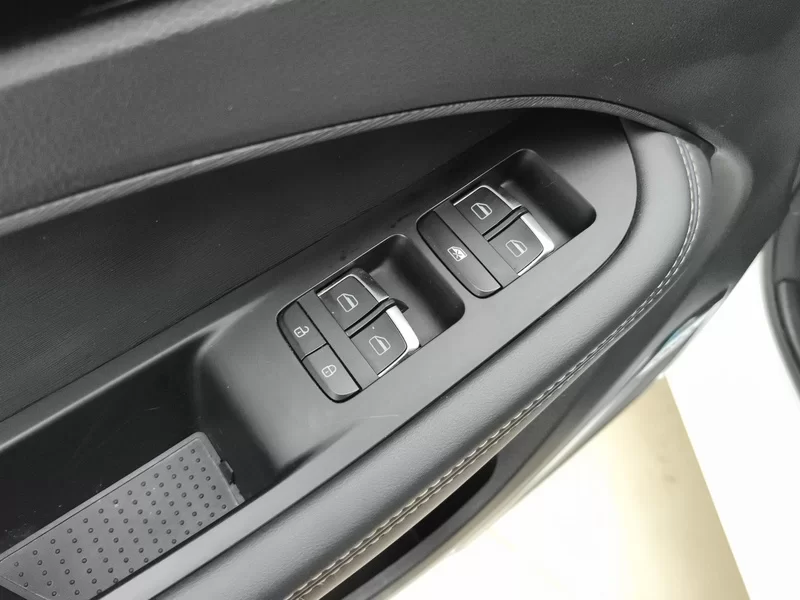 Jetour X90 PRO 2020 #10 Jetour X90 PRO 2020 car image #10