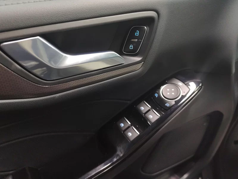 Ford Escape 2022 imagem de carro #10