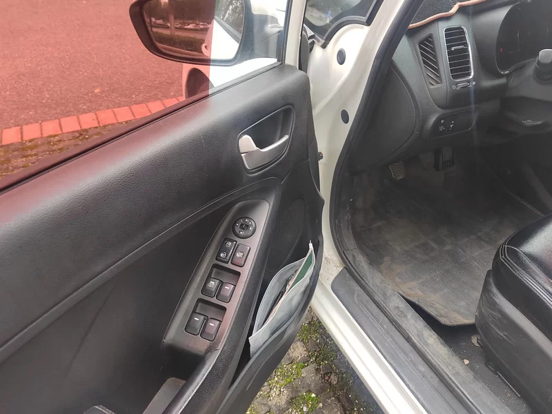 Kia Forte Koup 2015 imagen de coche #10