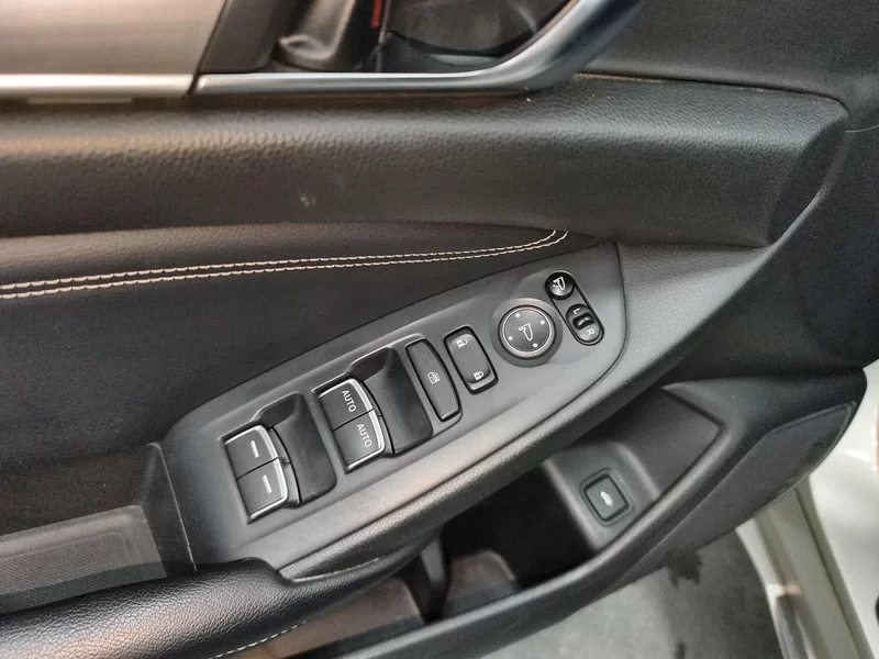 Honda Inspire 2018 car image #10