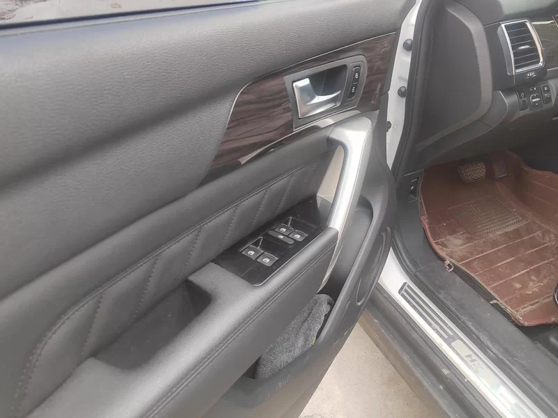 Haval H2 2015 #10 Haval H2 2015 car image #10