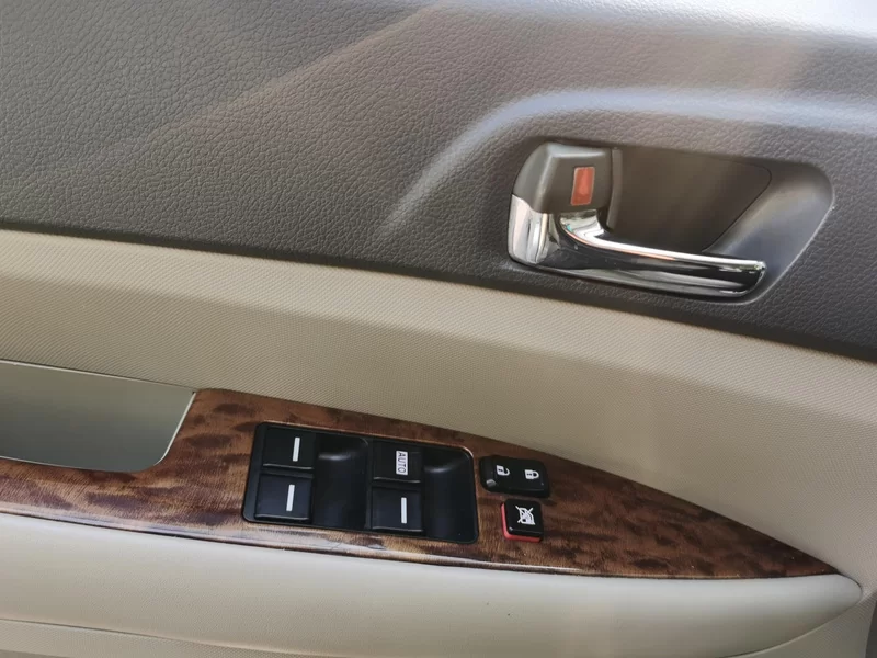 BYD M6 2015 #10 BYD M6 2015 car image #10