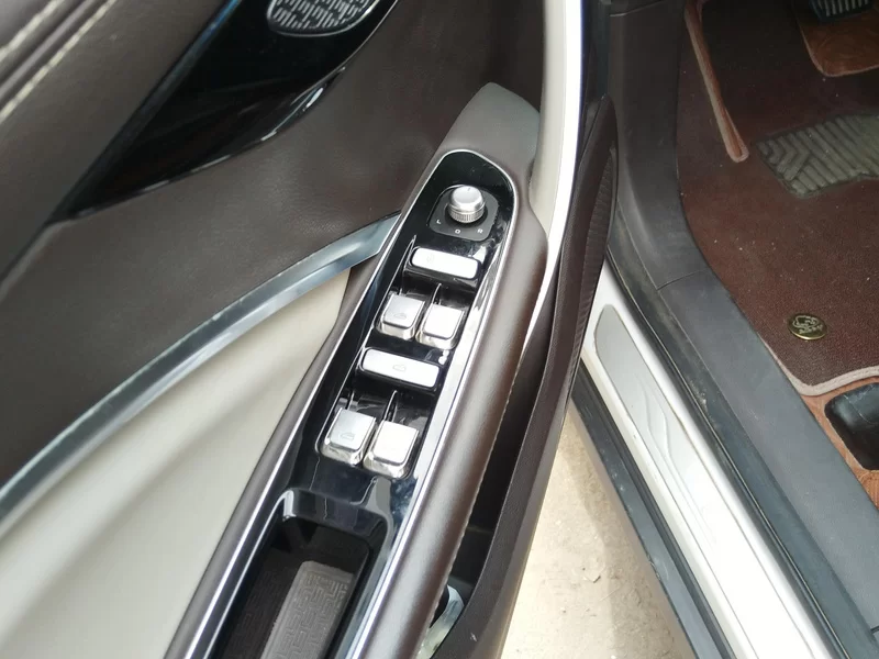 GEELY JiaJi 2019 car image #10