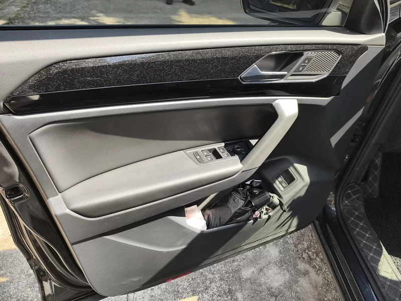 Volkswagen Tayron GTE 2020 #10 Volkswagen Tayron GTE 2020 car image #10