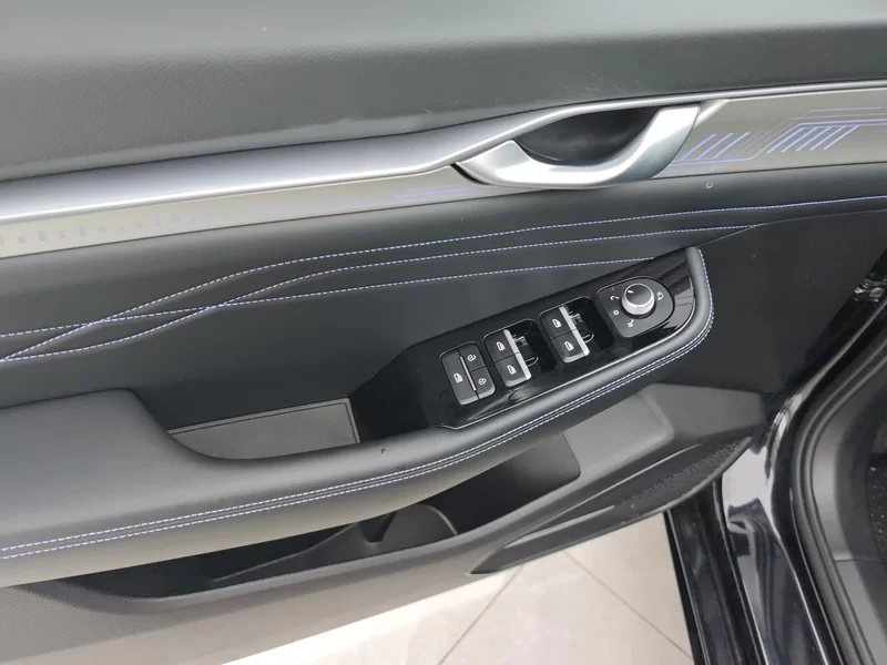 GEELY PrefaceL 2024 car image #10