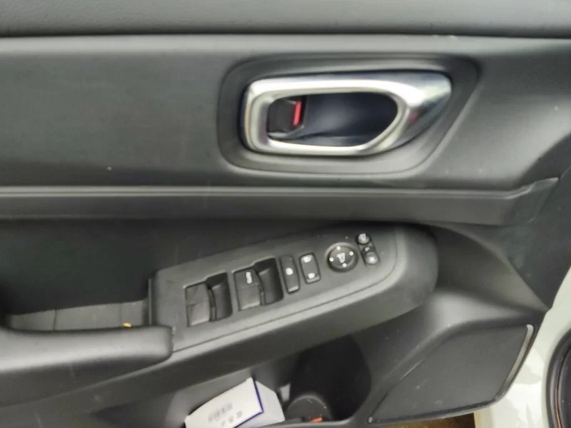 Honda VEZEL 2023 immagine di auto #10