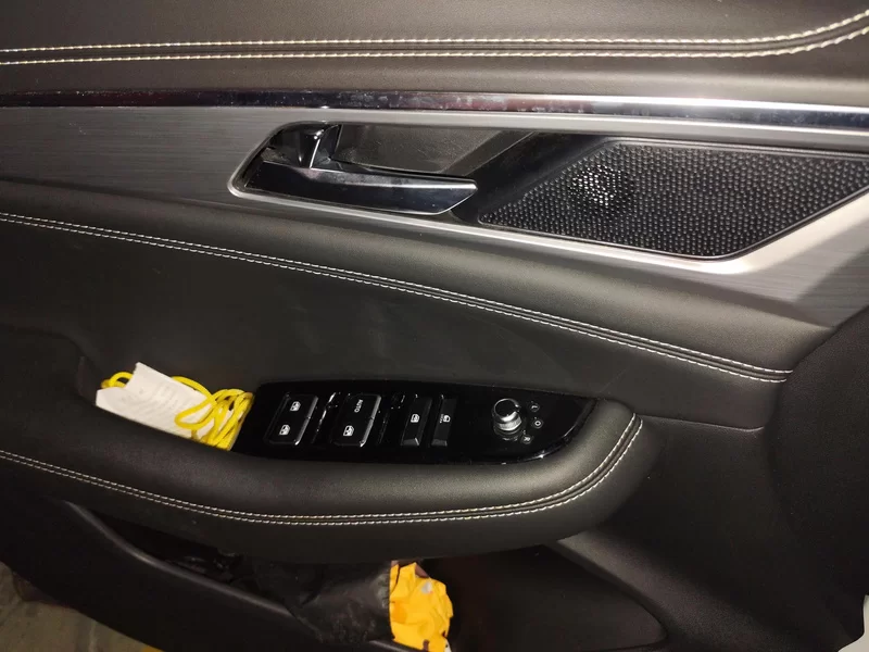 Changan CS85 Coupe 2022 #10 Changan CS85 Coupe 2022 car image #10