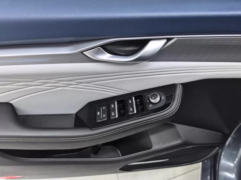 GEELY PrefaceL 2022 car image #10