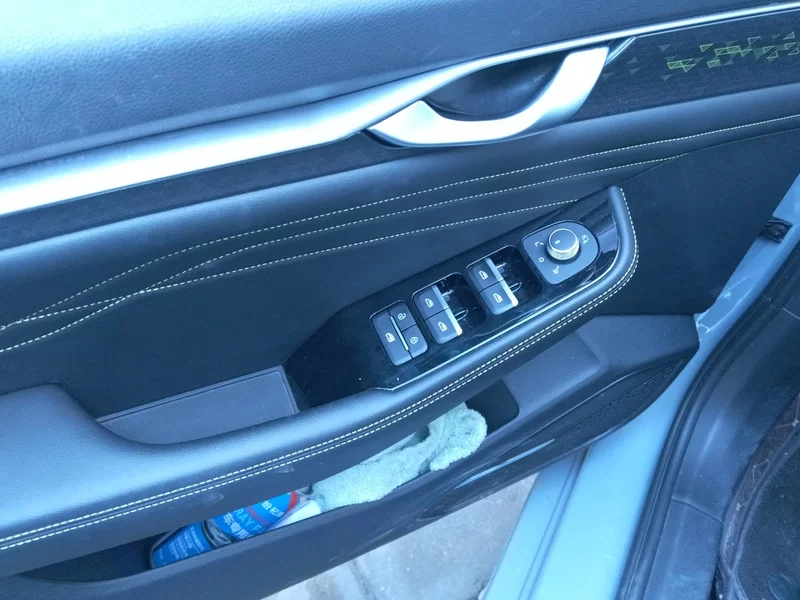 GEELY PrefaceL 2023 car image #10