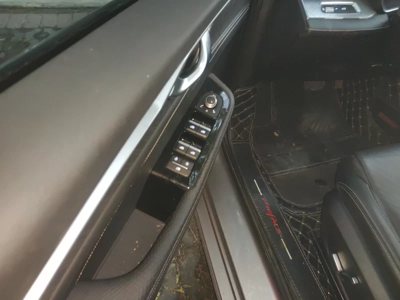 GEELY PrefaceL 2021 car image #10