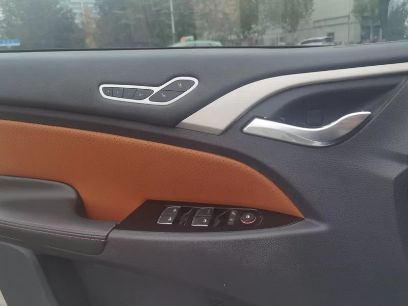 BYD Qin 2015 car image #10