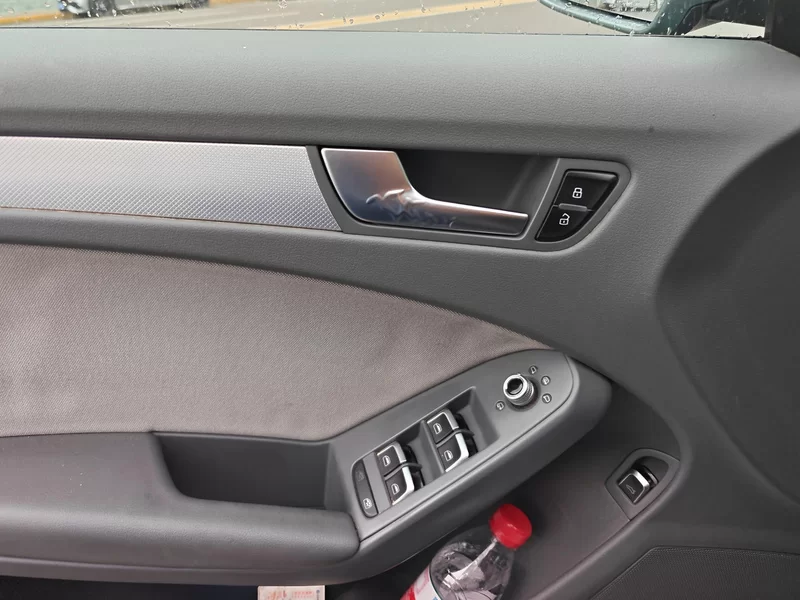 Audi A4 2014 car image #10