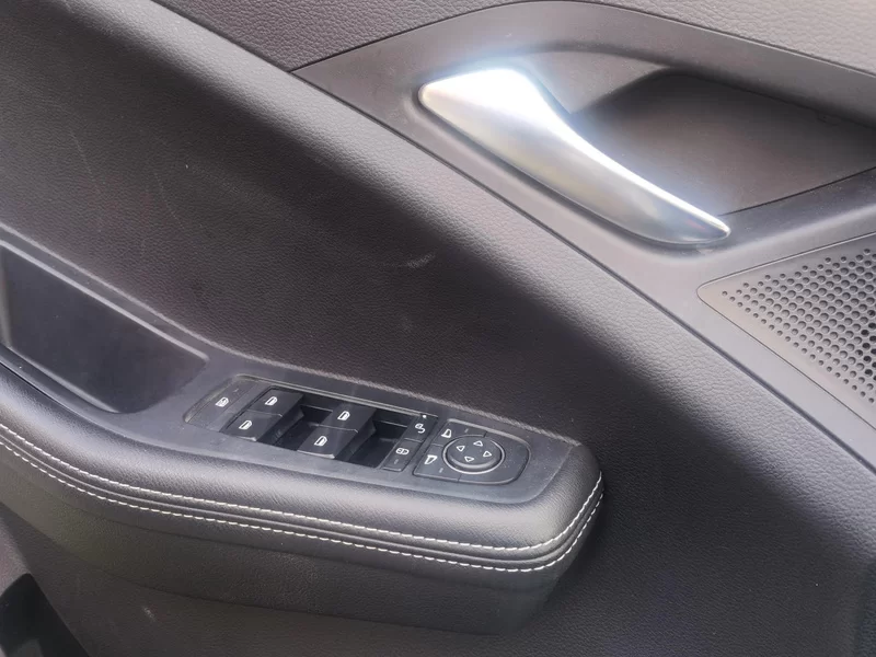 BYD Yuan New Energy 2019 immagine di auto #10