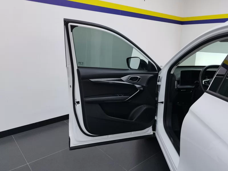 MG ONE 2023 car image #10