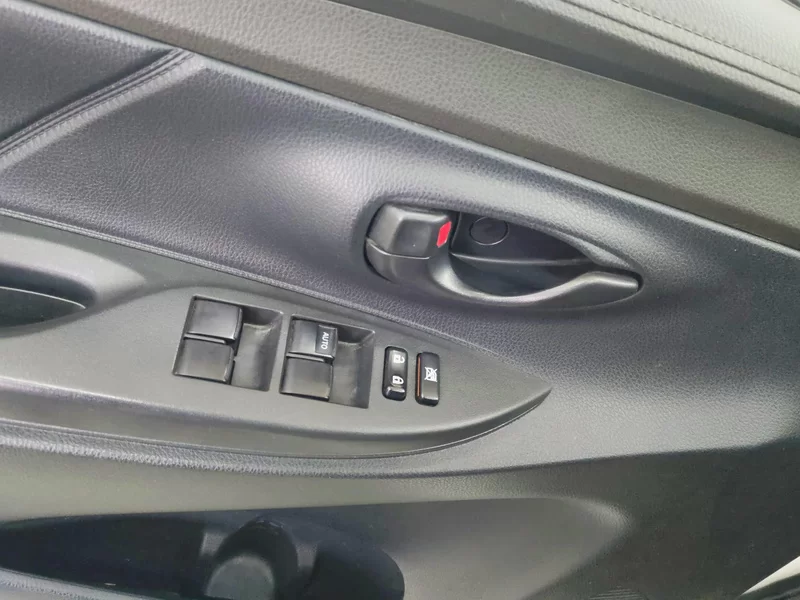 Toyota Vios 2015 car image #10