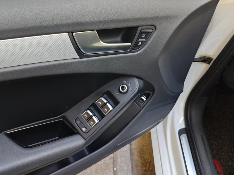 Audi A4 2015 immagine di auto #10