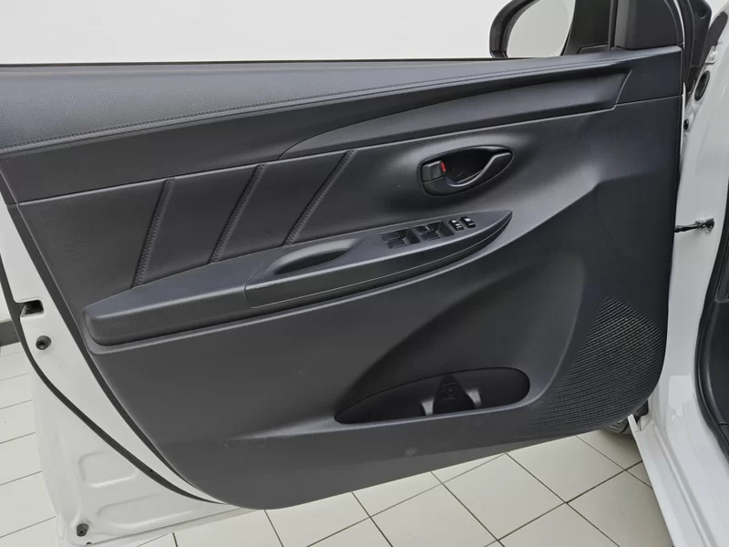 Toyota Vios 2017 car image #10