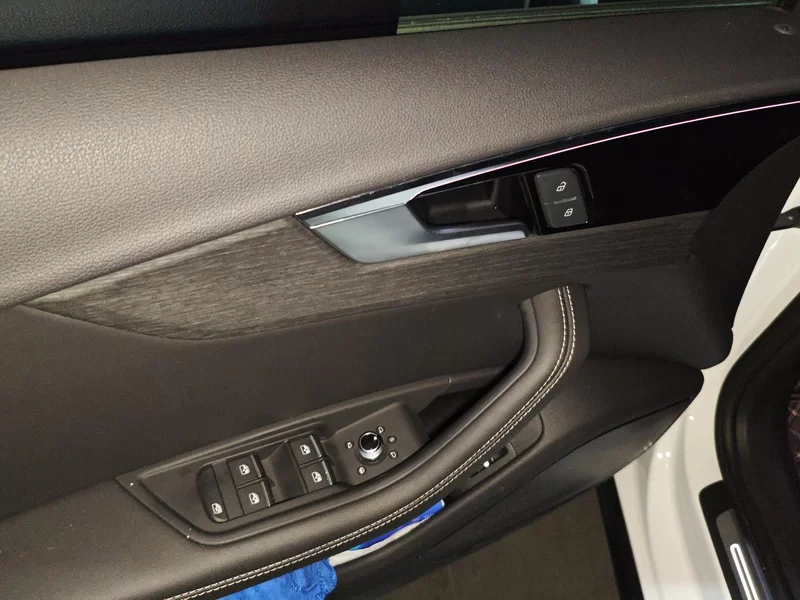 Audi A4 2023 #10 Audi A4 2023 car image #10