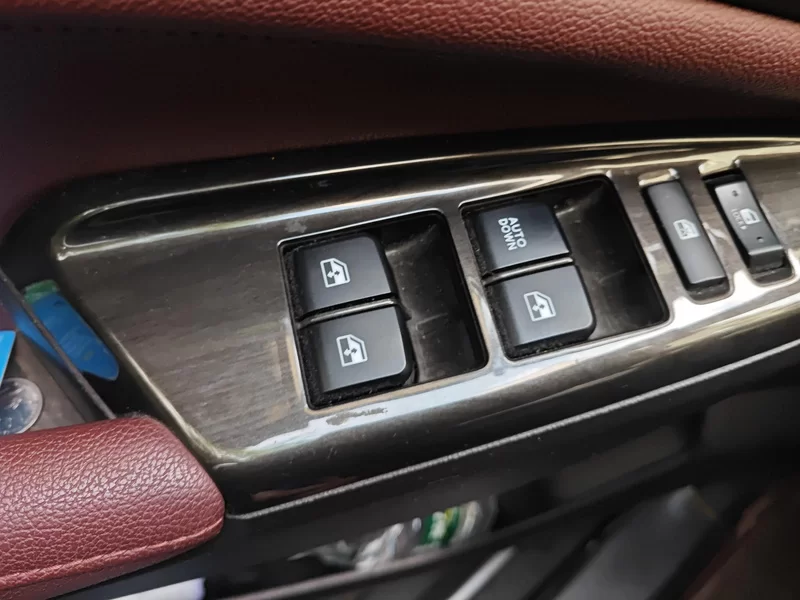 Changan Linmax 2017 car image #10