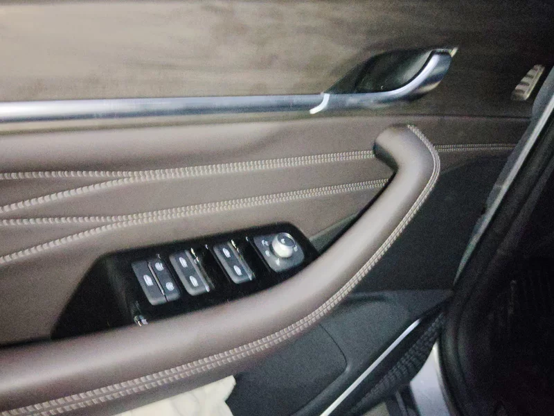 GEELY Monjaro MHEV 2025 #10 GEELY Monjaro MHEV 2025 immagine di auto #10