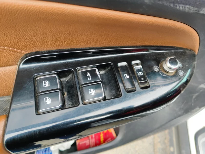 长安 长安CS95 2017 汽车图片 #10