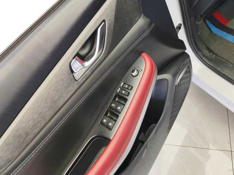 长安 长安CS75 2023 #10 长安 长安CS75 2023 汽车图片 #10