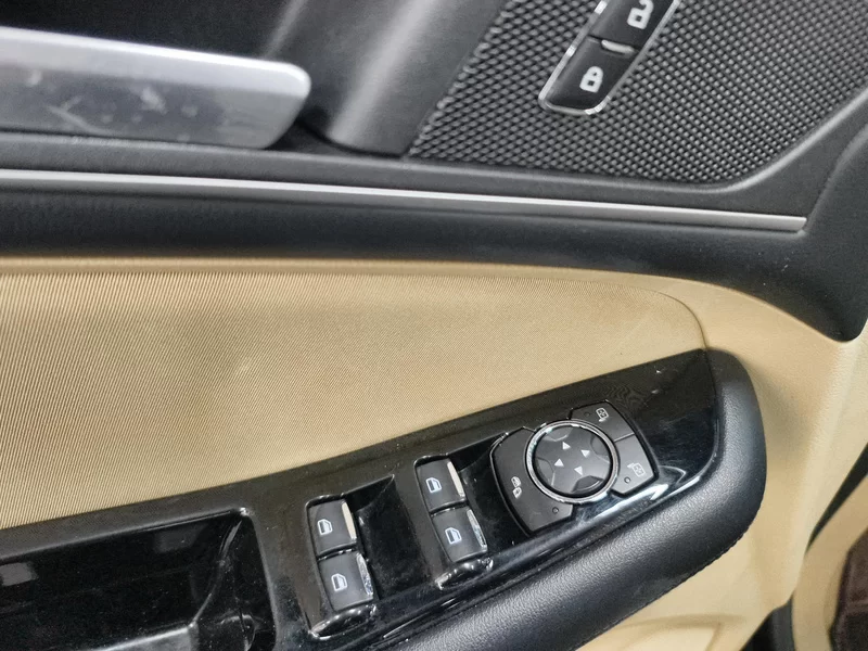 Ford Edge 2019 изображение автомобиля #10