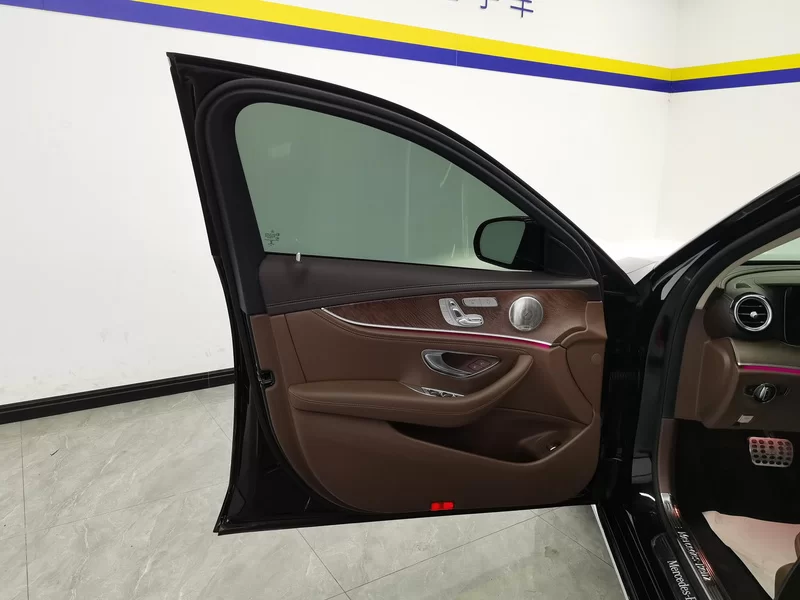 Mercedes-Benz E Class 2022 car image #10