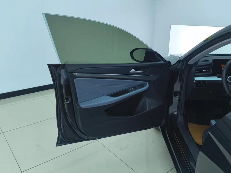 Volkswagen Lamando 2023 immagine di auto #10