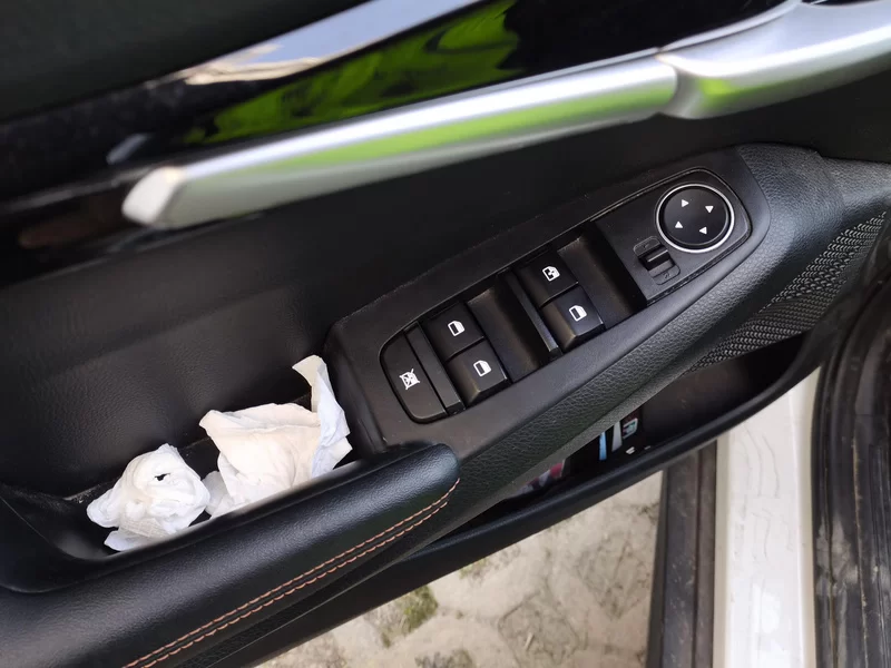 Kia Seltos 2023 car image #10