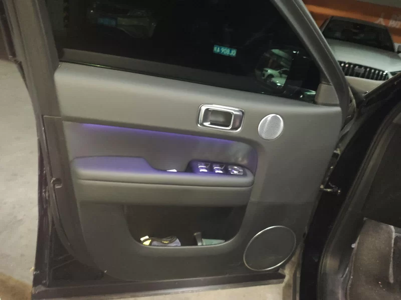 Li L6 2024 car image #10