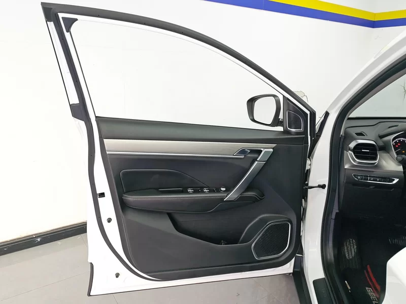 GEELY Coolray 2020 #10 GEELY Coolray 2020 car image #10