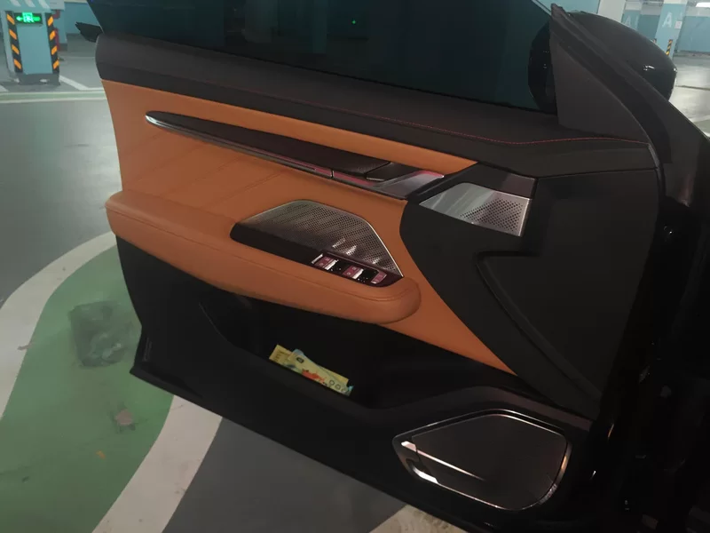 Zeekr 2023 car image #10