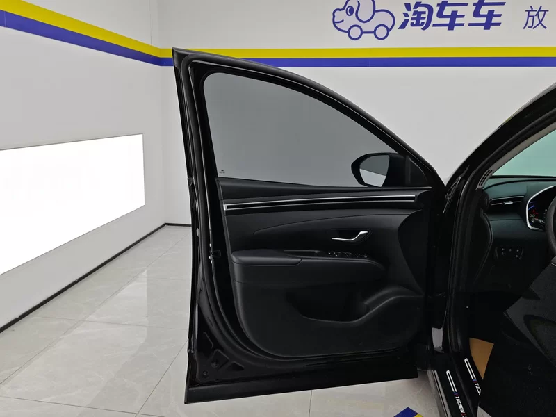 Hyundai Tucson 2023 car image #10