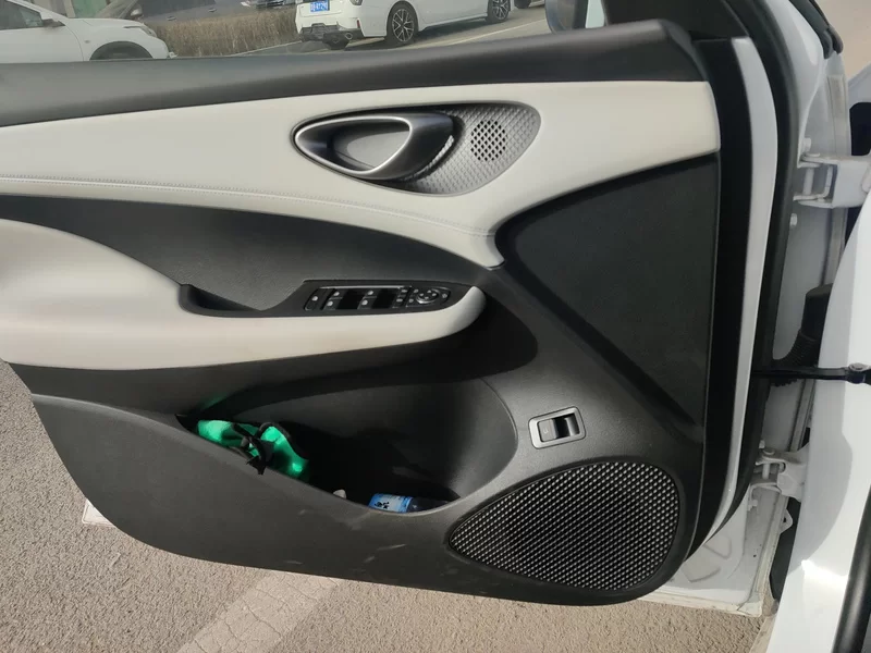 BYD Seal 05 DM-i 2025 #10 BYD Seal 05 DM-i 2025 car image #10